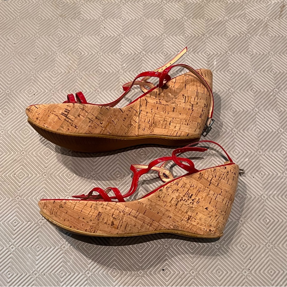Stuart Weitzman Red Strappy Sandals size 9 - Picture 2 of 9